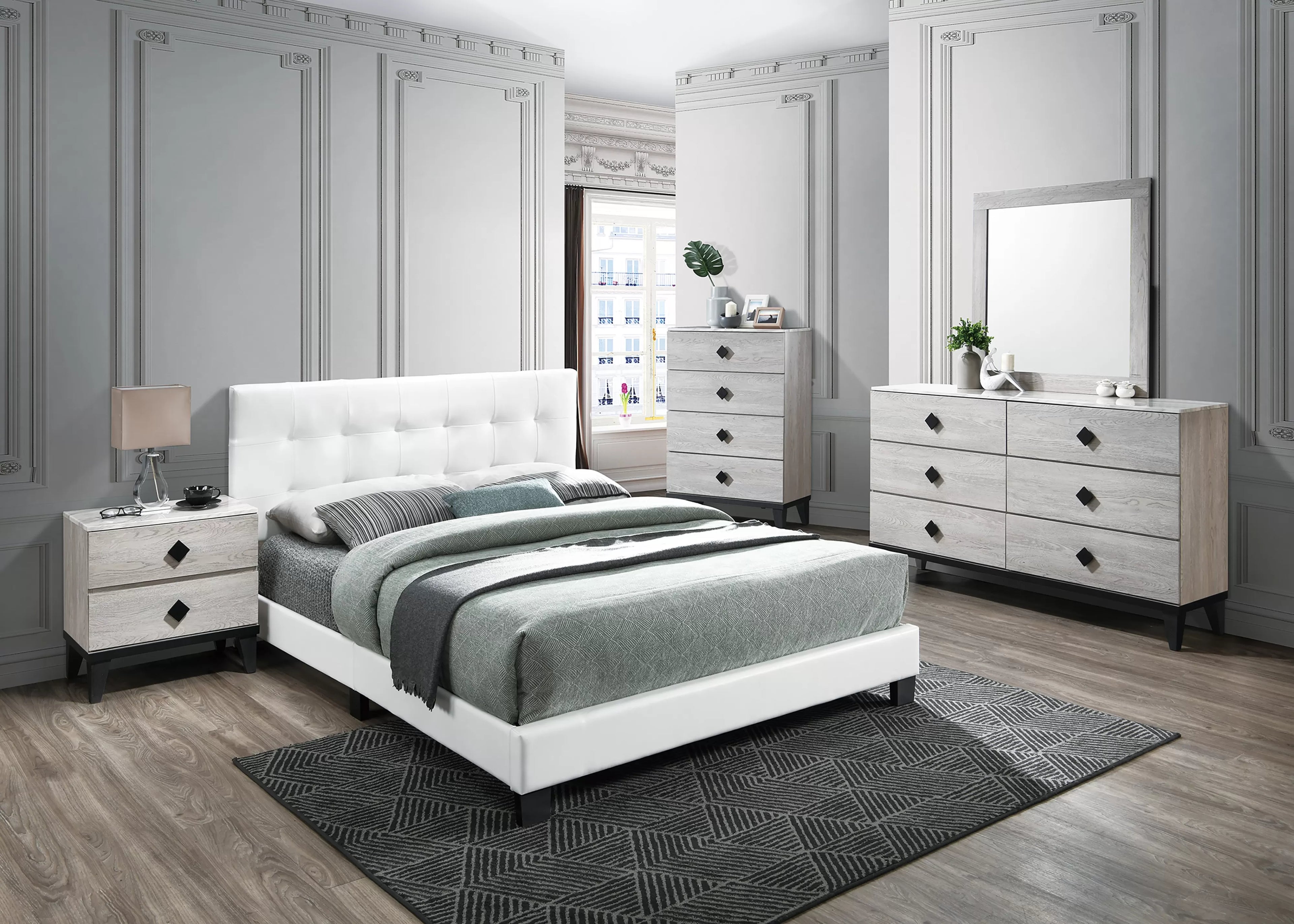 Queen Bed