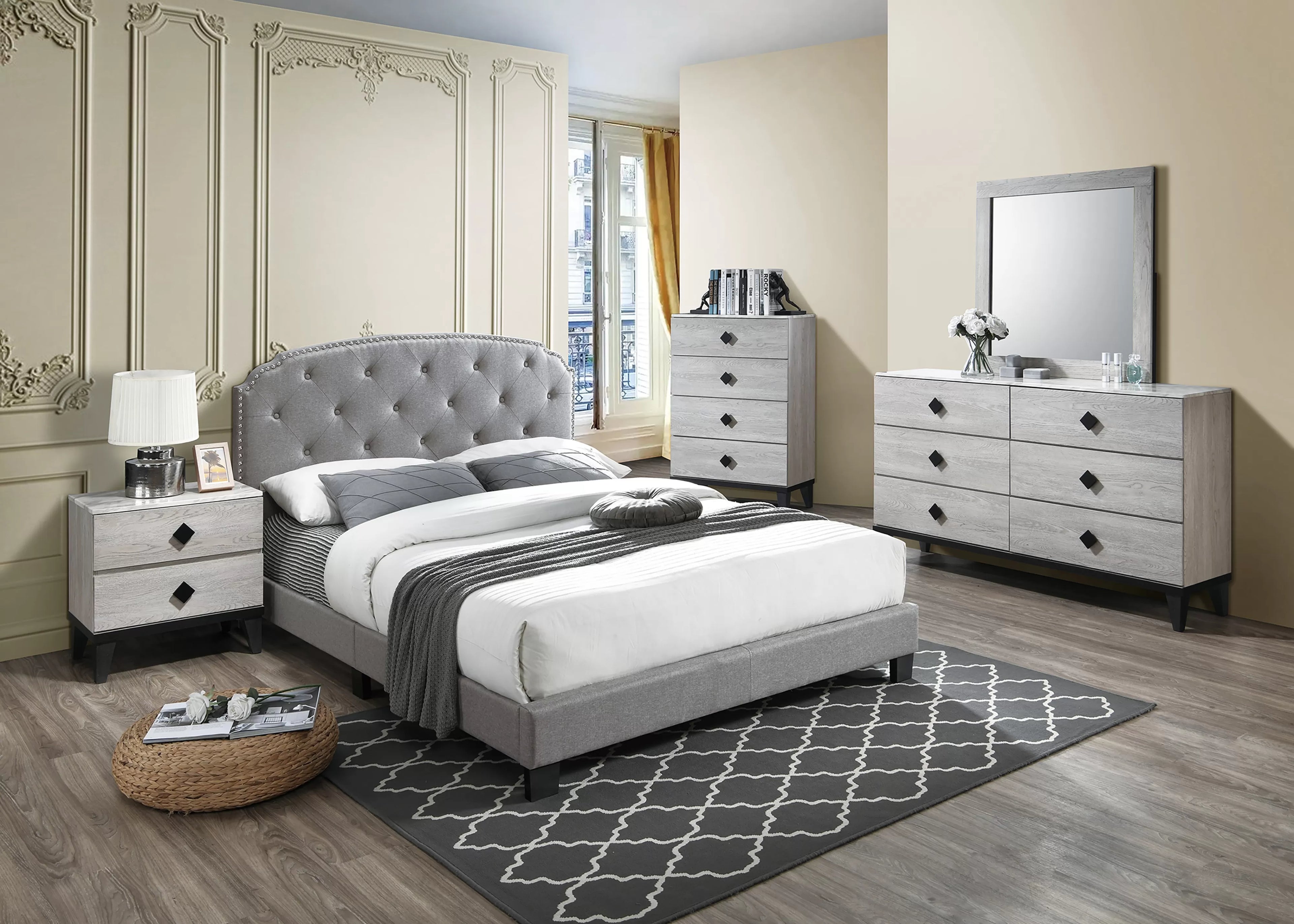 Queen Bed